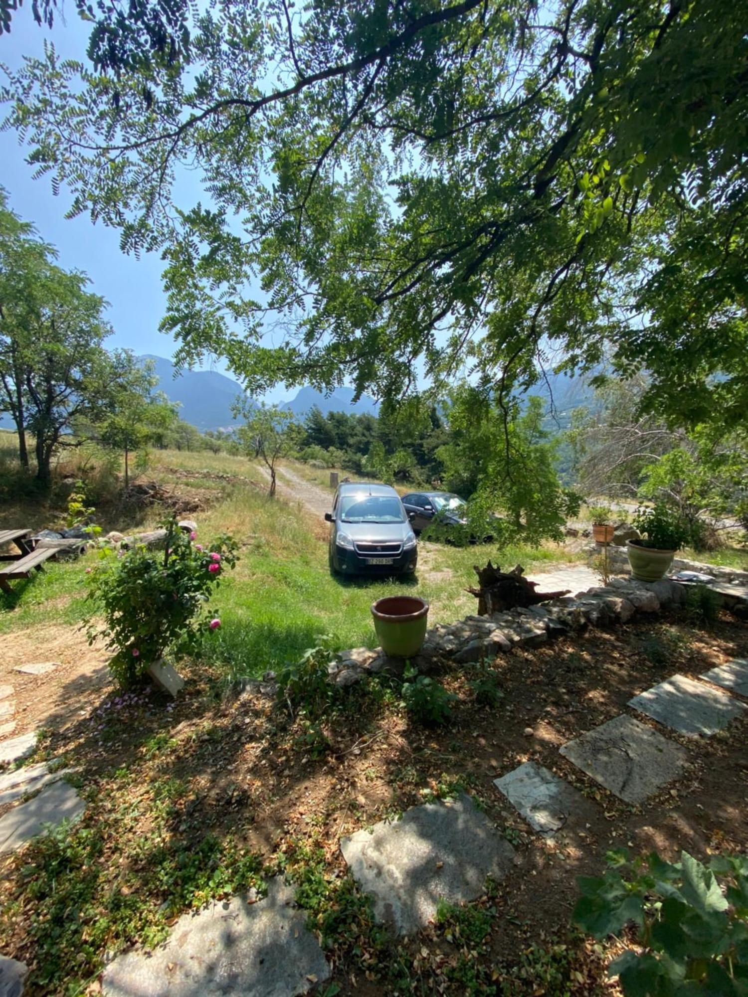 Corps De Garde De La Roche Villa Mont-Dauphin Eksteriør billede